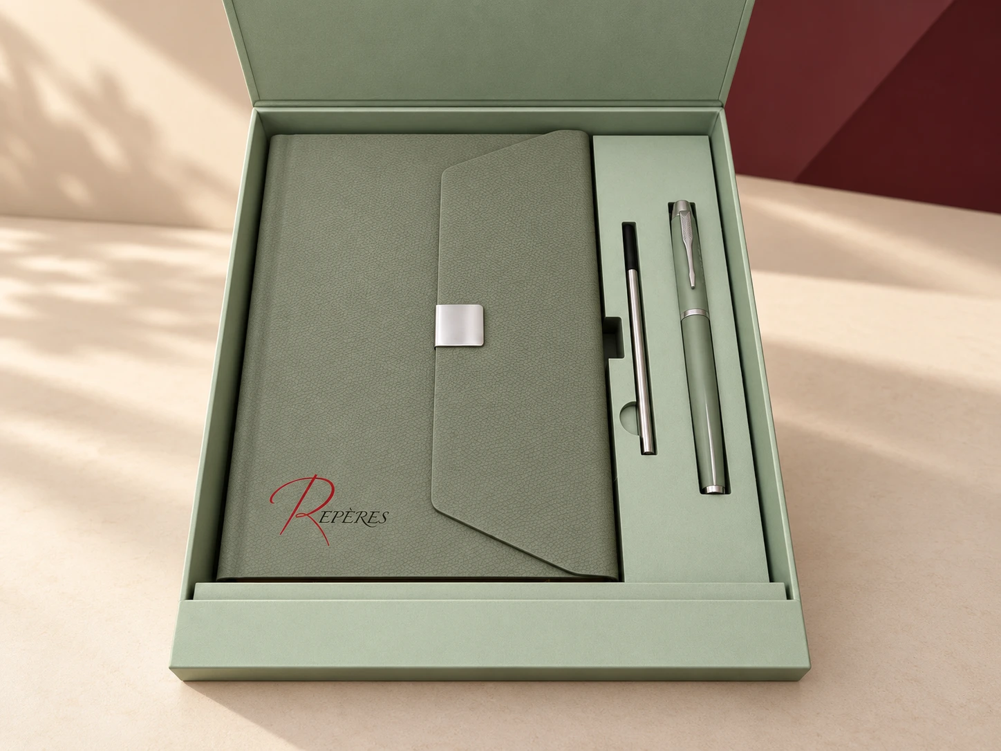 Coffret carnet et stylos