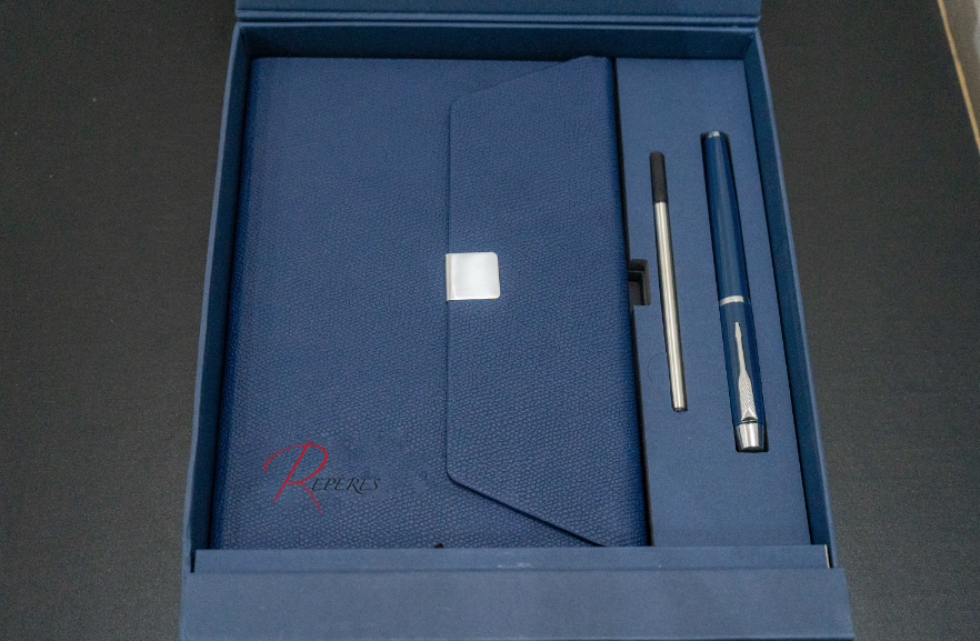 Bloc-notes avec stylo